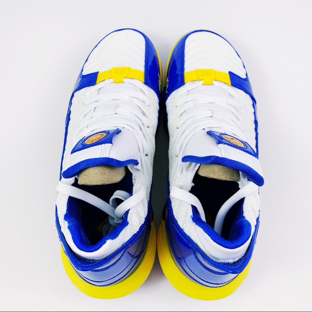 Nike LeBron James XVI 16 Superbron Basketball Sneakers Shoes Christmas Mens 10 - Picture 3 of 8